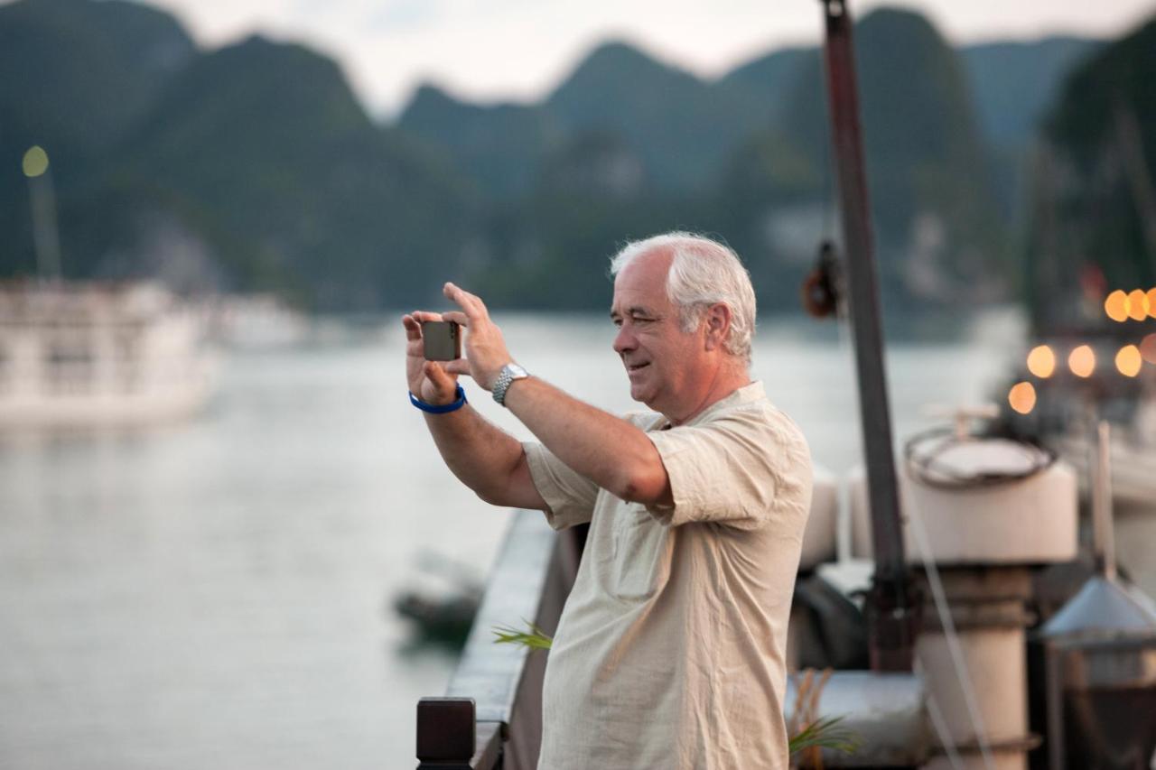 Le Journey Halong Bay Cruises Hotel Ha Long Bagian luar foto