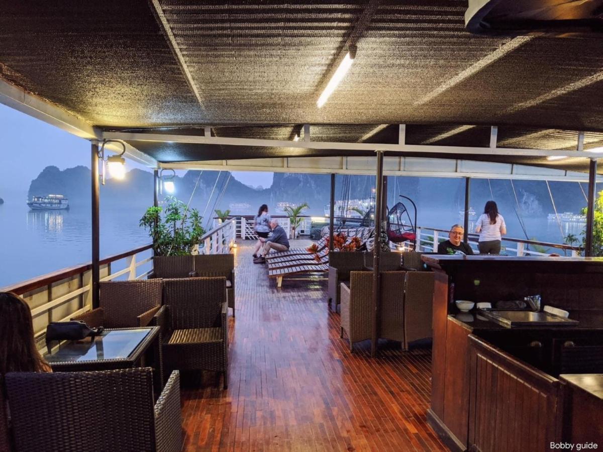 Le Journey Halong Bay Cruises Hotel Ha Long Bagian luar foto