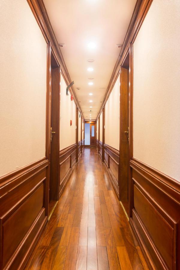 Le Journey Halong Bay Cruises Hotel Ha Long Bagian luar foto